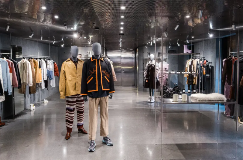 加拿大,Ssense